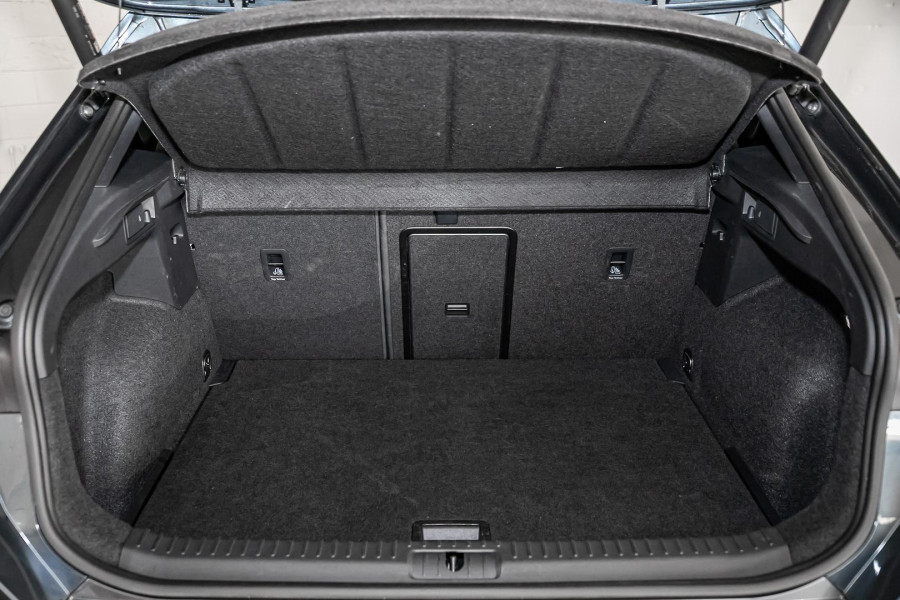 2023 Cupra Formentor KM VZx SUV Image 11