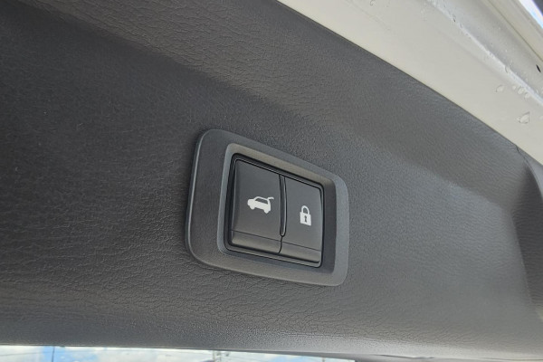 2025 Mitsubishi Outlander ZM Exceed SUV Image 8