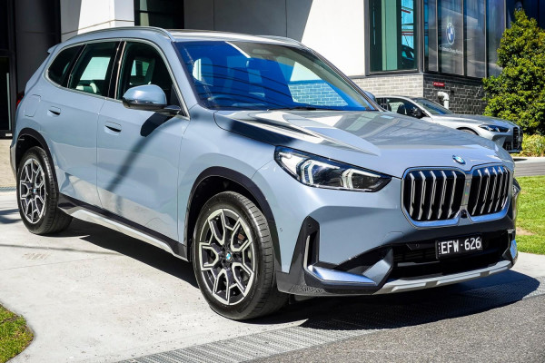 BMW X1 sDrive18i U11