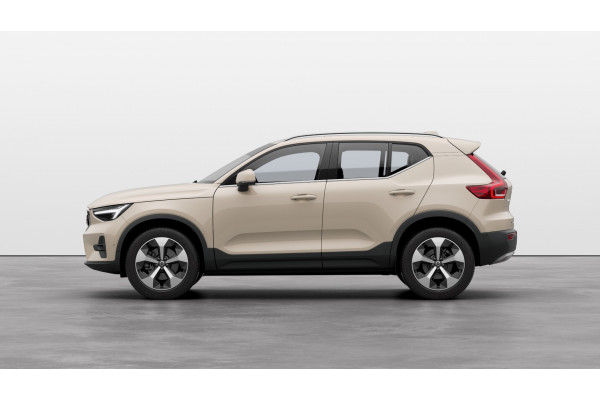 2024 MY25 Volvo XC40 XZ Ultra B4 Bright SUV Image 2