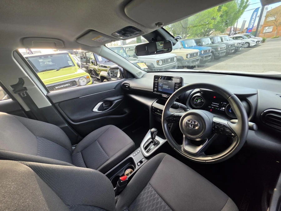 2023 Toyota Yaris Cross MXPB10R GX SUV Image 13