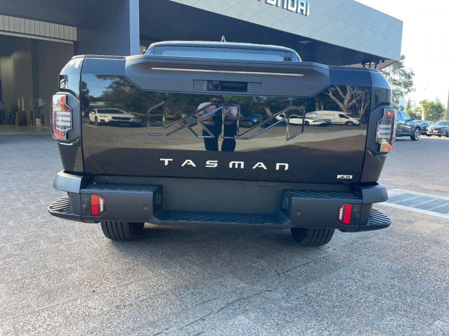 2025 MY26 Kia Tasman TK SX Ute Image 9