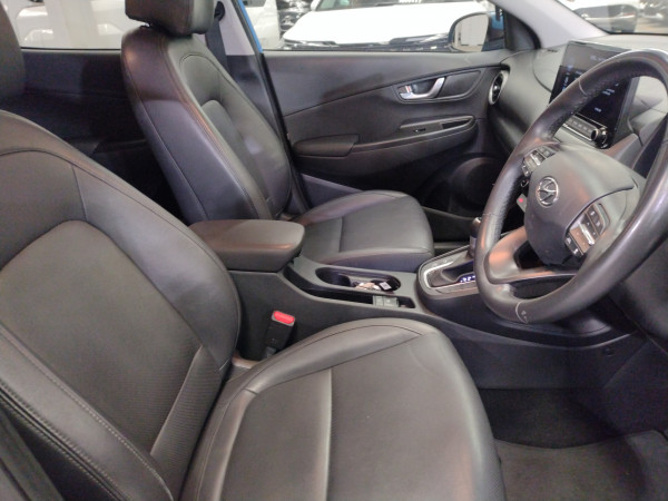 2022 Hyundai KONA OS.V4 Elite SUV image 9