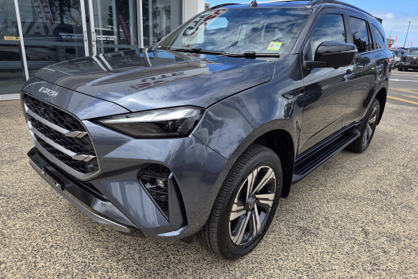 2026 Isuzu MU-X RJ LS-T SUV Image 7