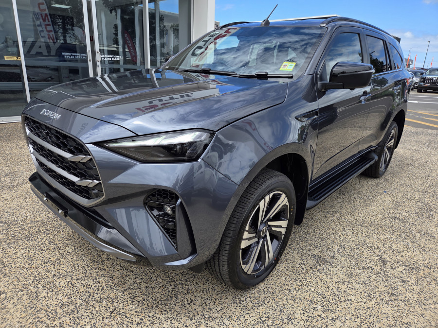 2026 Isuzu MU-X RJ LS-T SUV Image 7