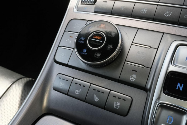 2021 Hyundai Santa Fe TM.V3 Highlander SUV Image 19