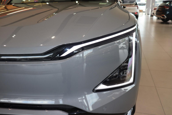 2026 Kia EV5 OVc Earth SUV Image 4