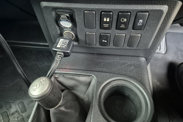 2015 MY14 Toyota FJ Cruiser GSJ15R SUV Image 21