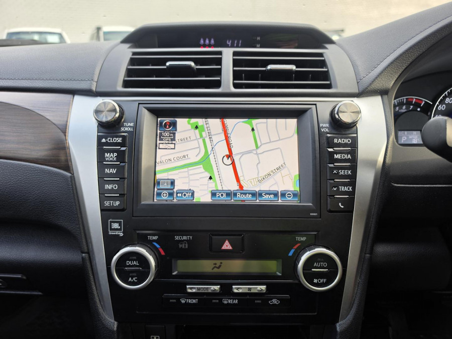 2014 Toyota Aurion GSV50R Presara Sedan Image 24
