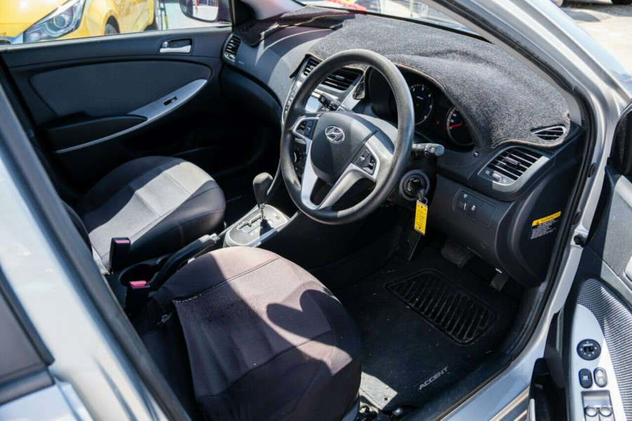 2012 Hyundai Accent RB Active Hatch Image 14