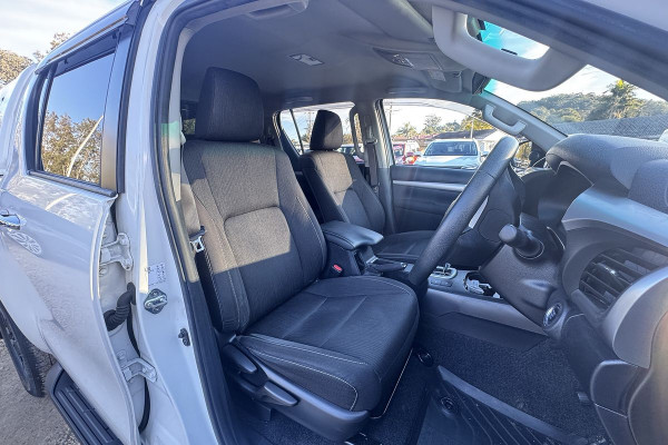 2022 Toyota HiLux GUN126R SR5 Ute Image 3