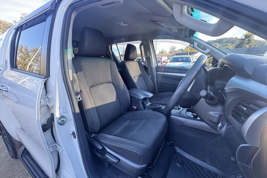 2022 Toyota HiLux GUN126R SR5 Ute Image 3