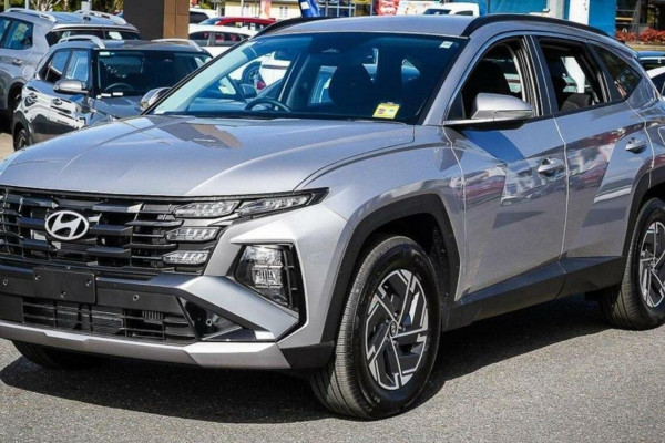 2026 Hyundai Tucson NX4.V4 Hybrid SUV Image 4