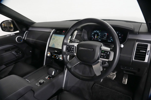 2024 Land Rover Discovery Series 5 P360 Dynamic SE SUV Image 8
