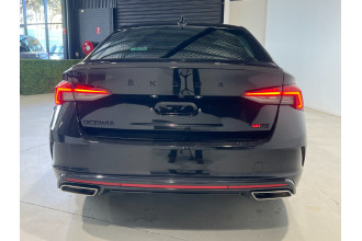 2022 Skoda Octavia NX RS Sedan