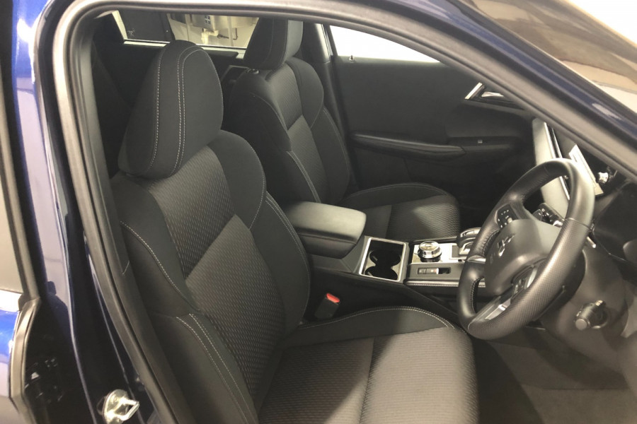 2023 Mitsubishi Outlander ZM LS SUV Image 11