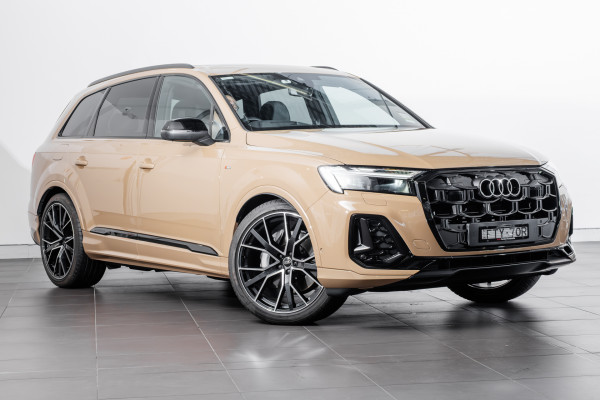 Audi Q7 50 TDI S line 4M