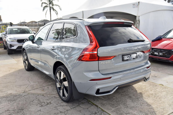 2025 Volvo XC60 UZ Plus T8 Plug-in Hybrid SUV Image 22