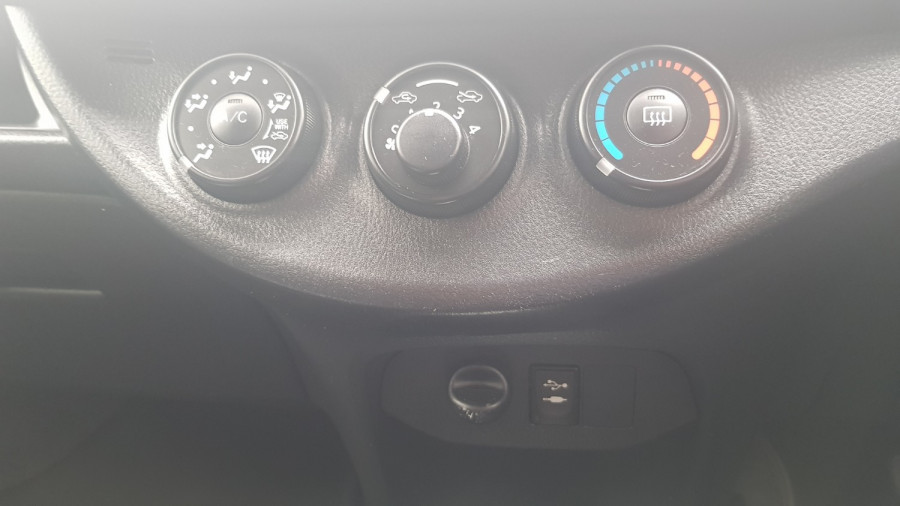 2016 Toyota Yaris NCP131R SX Hatch Image 18