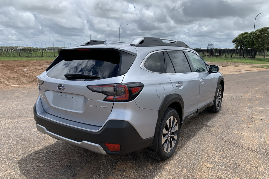 2024 Subaru Outback 6GEN AWD Touring SUV Image 7