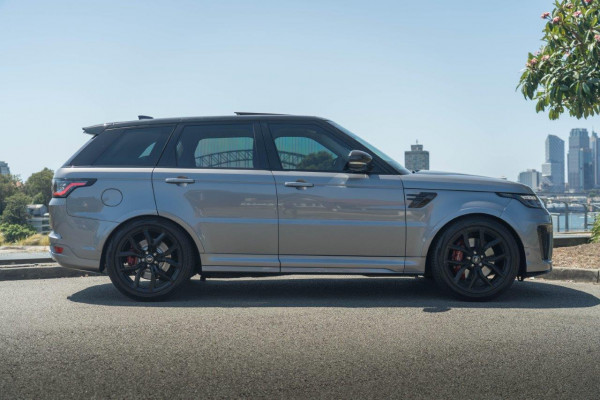 2022 Land Rover Range Rover Sport P575 SVR Carbon Edition SUV Image 3