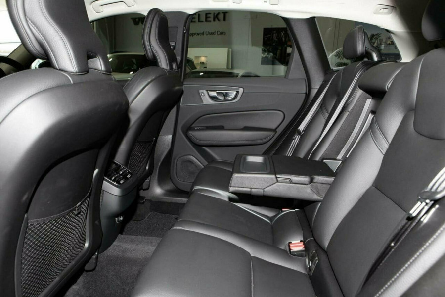 2019 Volvo XC60 UZ MY19 D4 AWD Inscription Suv Image 9
