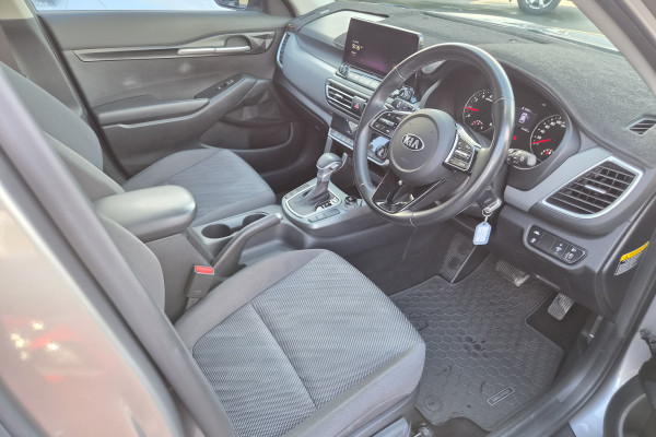2020 Kia Seltos SP2 Sport SUV Image 11