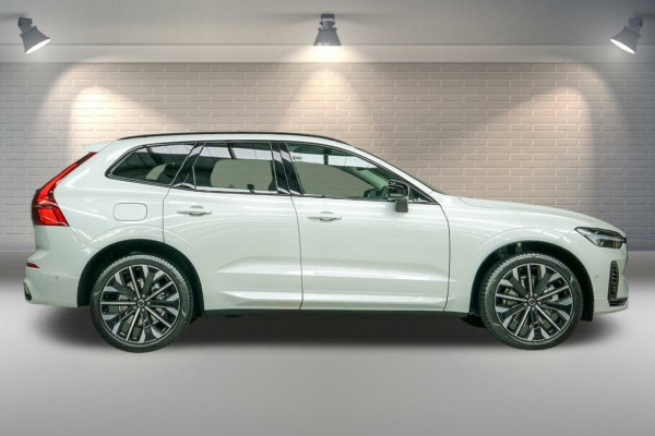 2025 MY26 Volvo XC60 UZ Plus T8 Plug-in Hybrid Dark SUV Image 17