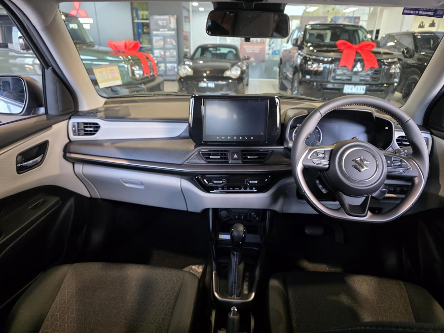 2026 Suzuki Swift UZ Hybrid GLX Hatch Image 12