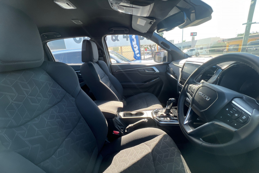 2024 Isuzu D-MAX RG LS-U Ute Image 6
