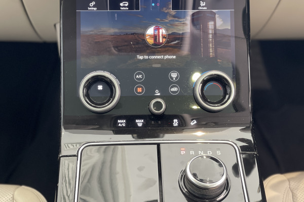 2017 MY18 Land Rover Range Rover Velar L560 D300 SE SUV Image 21