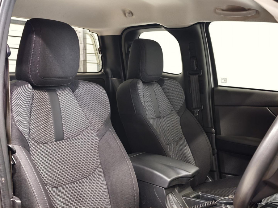 2023 Mazda BT-50 TF XT Cab Chassis Image 6