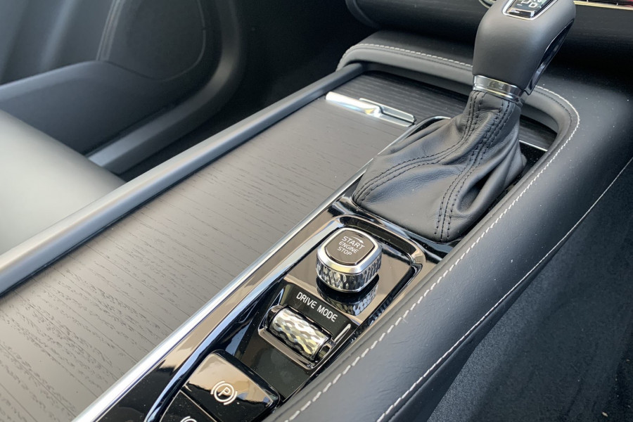 2020 Volvo XC90 L Series D5 Inscription Suv Image 10