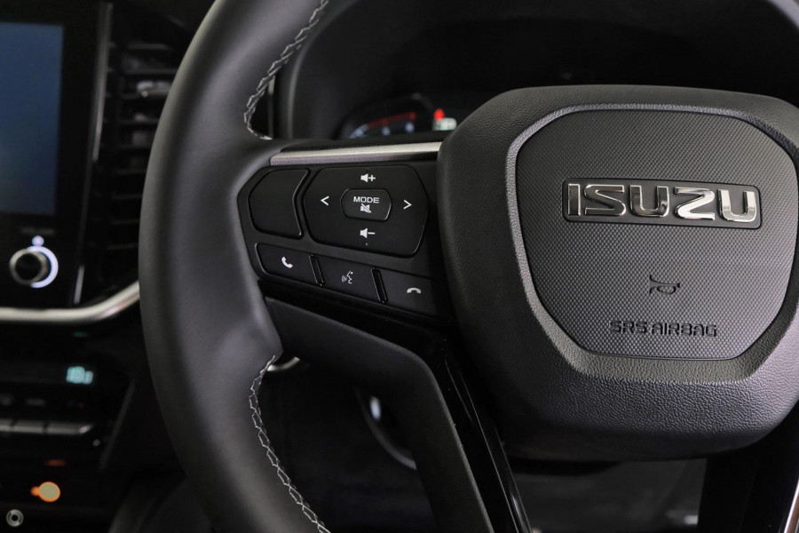 2025 Isuzu MU-X RJ LS-U SUV Image 15