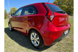 2021 MG MG3 SZP1 Core Hatch