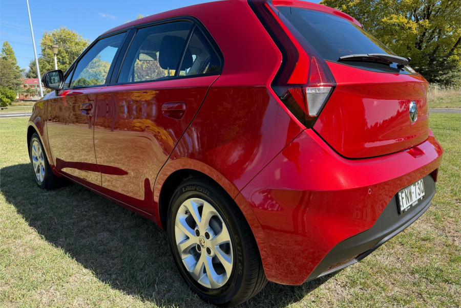 2021 MG MG3 SZP1 Core Hatch Image 8