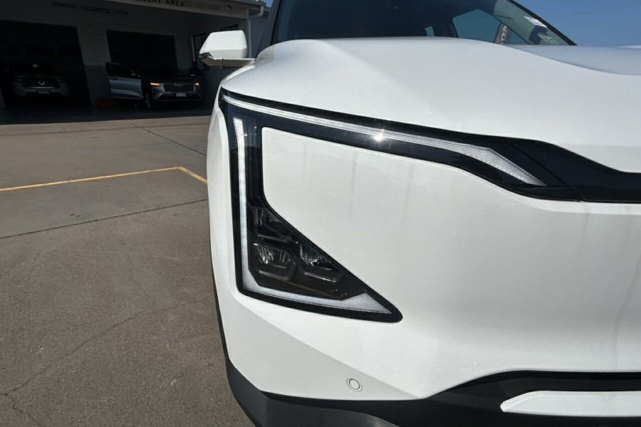 2024 MY25 Kia EV5 OVc Air Long Range SUV Image 13