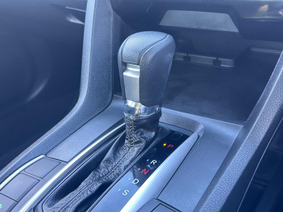 2016 Honda Civic 10th Gen VTi-L Sedan Image 26