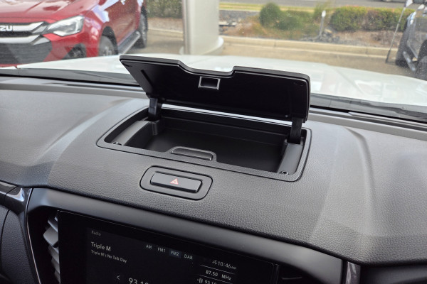 2026 Isuzu D-MAX RG X-RIDER Ute Image 18