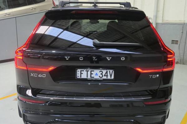 2025 MY26 Volvo XC60 UZ Plus T8 Plug-in Hybrid Dark SUV Image 5