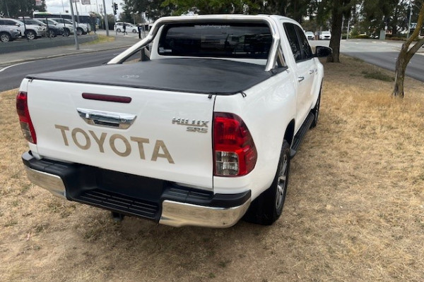 2019 Toyota HiLux  SR5 Ute