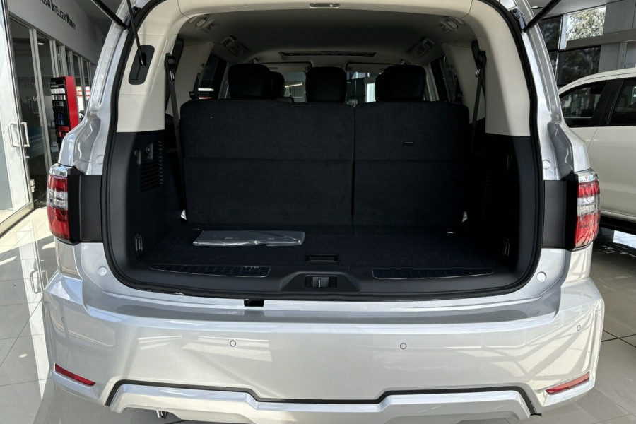 2024 Nissan Patrol Y62 Series 5 Ti-L SUV Image 10