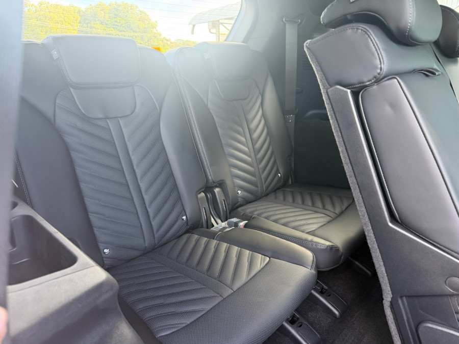 2025 Kia Sorento MQ4 PE HEV GT-Line SUV Image 14