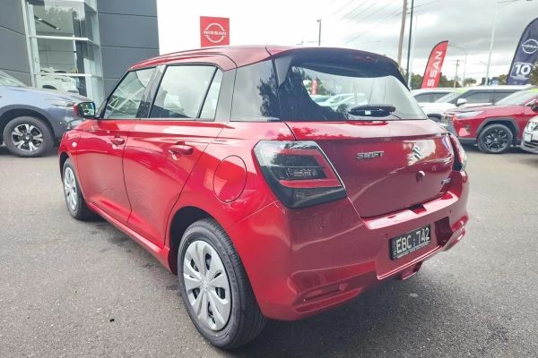 2026 Suzuki Swift UZ Hybrid Hatch Image 5