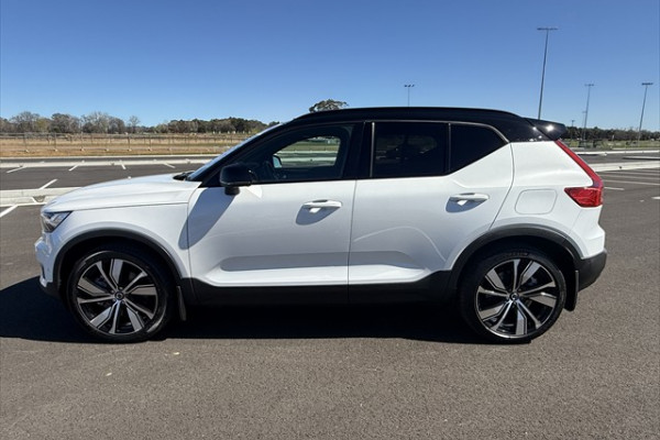 2021 MY22 Volvo XC40 XZ Recharge Pure Electric SUV Image 6
