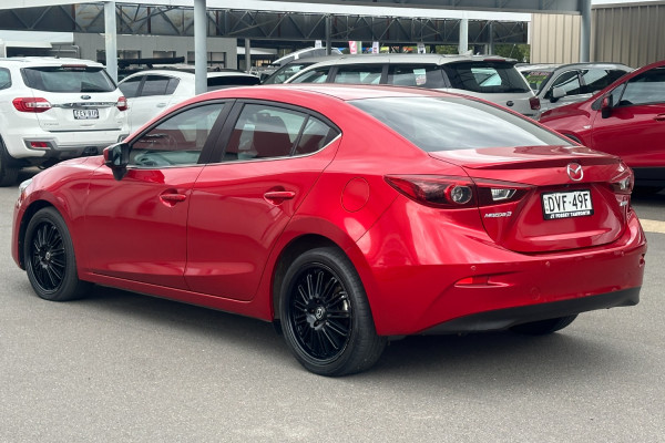2017 Mazda Mazda3 SP25 - GT Sedan Image 5