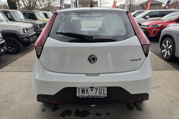 2022 MG MG3 SZP1 Core Hatch Image 5