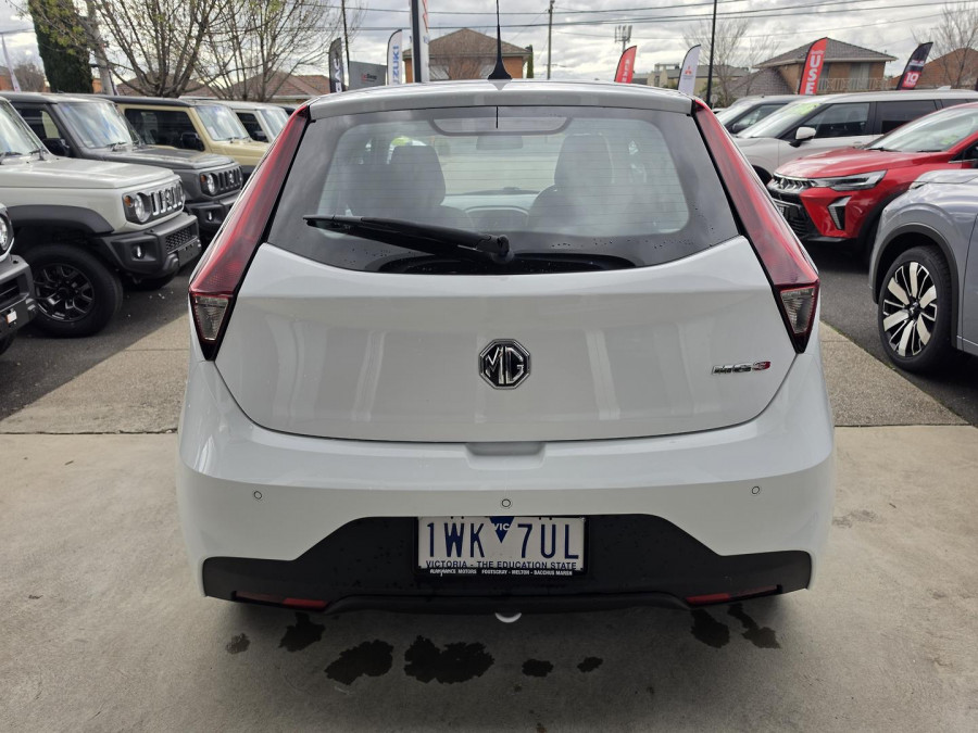 2022 MG MG3 SZP1 Core Hatch Image 5