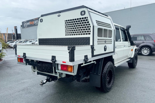 2023 Toyota LandCruiser VDJ79R WorkMate Double-Cab Cab-Chassis Image 8