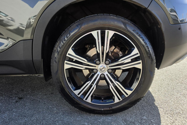 2018 MY19 Volvo XC40 XZ T4 Inscription SUV Image 13